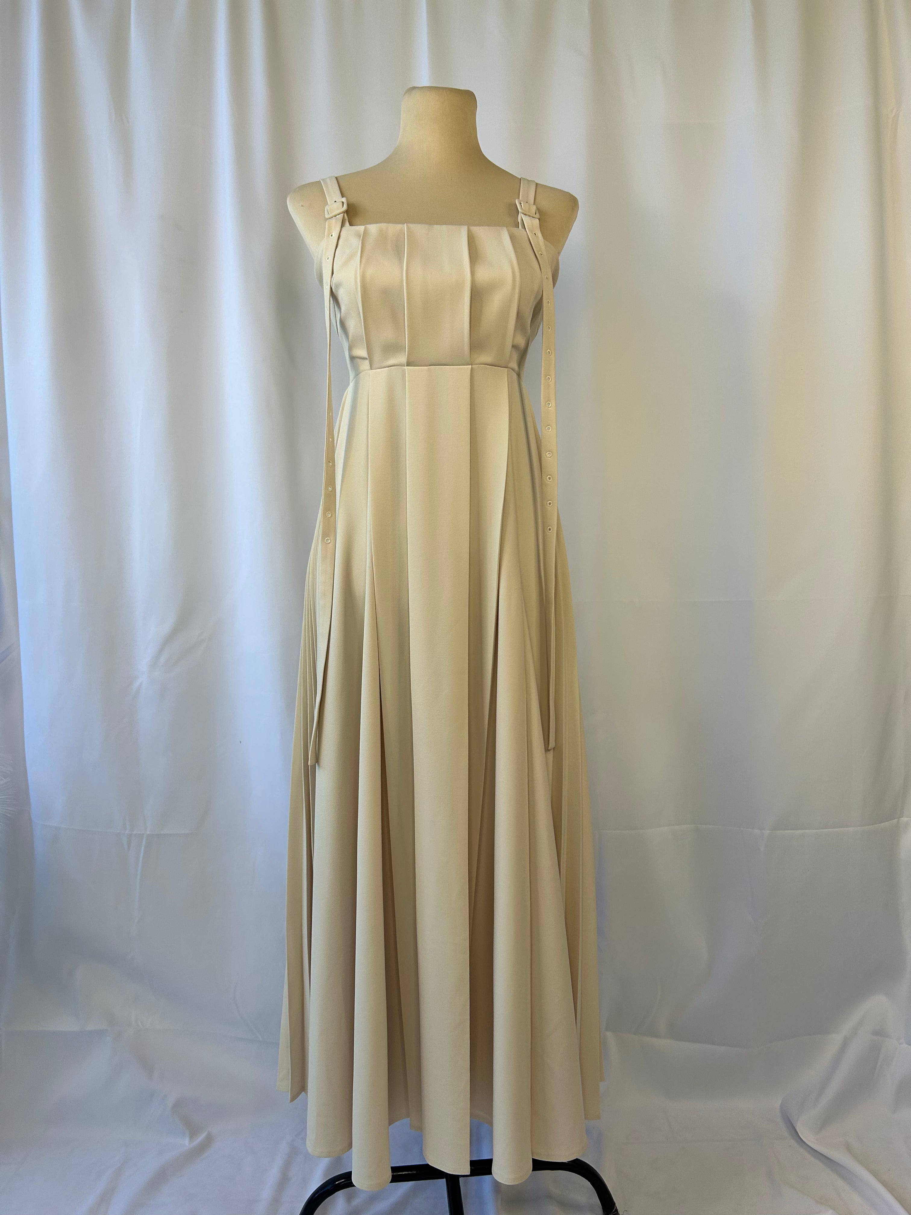 Sleeveless Pleated Maxi Dress